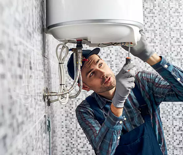 Expert Plumber for Hot Water Tank Maintenance in Northbrook, IL: Schedule Reliable Maintenance Services with Us
